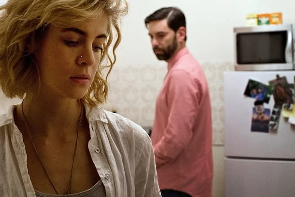 Aldatılabileceğinizi Gösteren 7 Önemli İşaret - Onedio